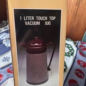 Vintage 1 Liter Touch Top Vacuum Jug NIB